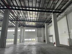 Gambas Avenue (D27), Factory #570523781